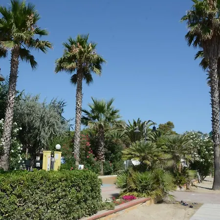 مكان تخييم Village Adriatico