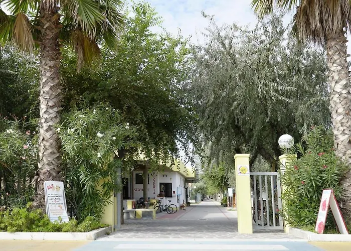 Village Adriatico * ג'וליאנובה